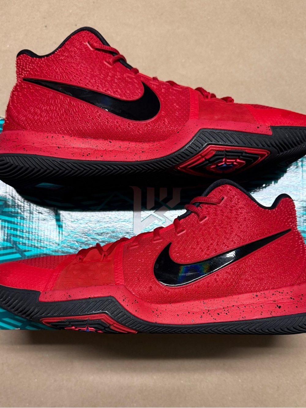 Nike Kyrie 3 Candy Apple Men’s size 14 Basketball Shoes Rare!